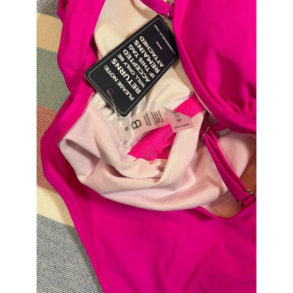 NWT Hot Pink Mesh Panel One Piece Swimsuit – Size Small - Picture 6 of 7